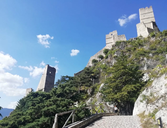 Castello De Sanctis, Italy